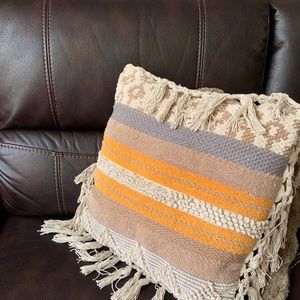 Super cute throw pillow!